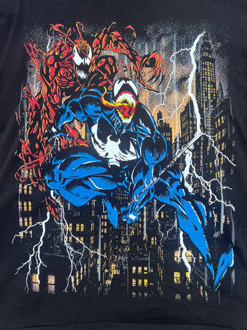 RED VS BLUE SYMBOITE BLACK TEE